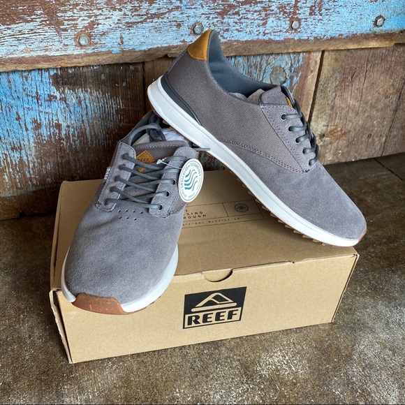 reef mission shoes
